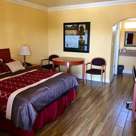 Town & Country Motel Livingston Ngoại thất bức ảnh