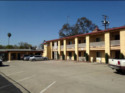 Town & Country Motel Livingston Ngoại thất bức ảnh