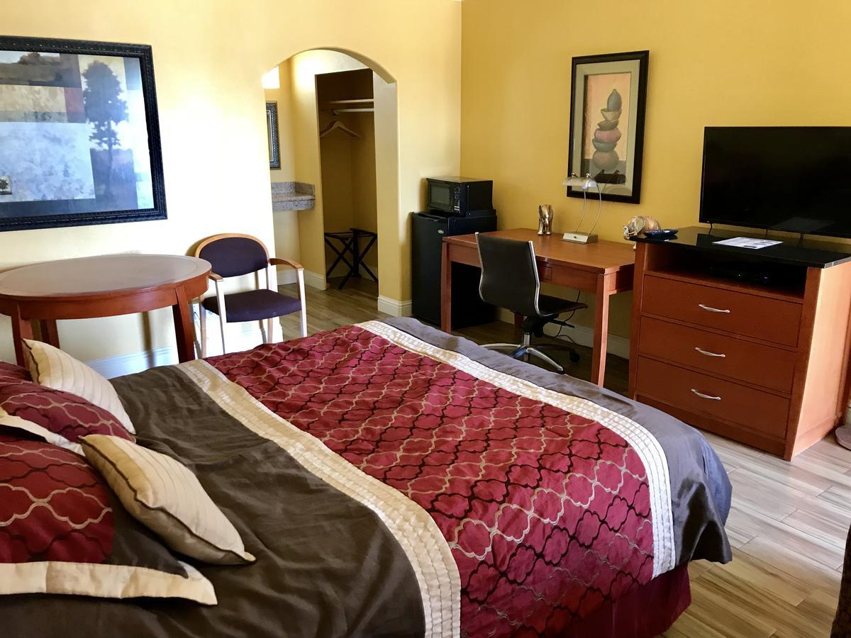 Town & Country Motel Livingston Ngoại thất bức ảnh