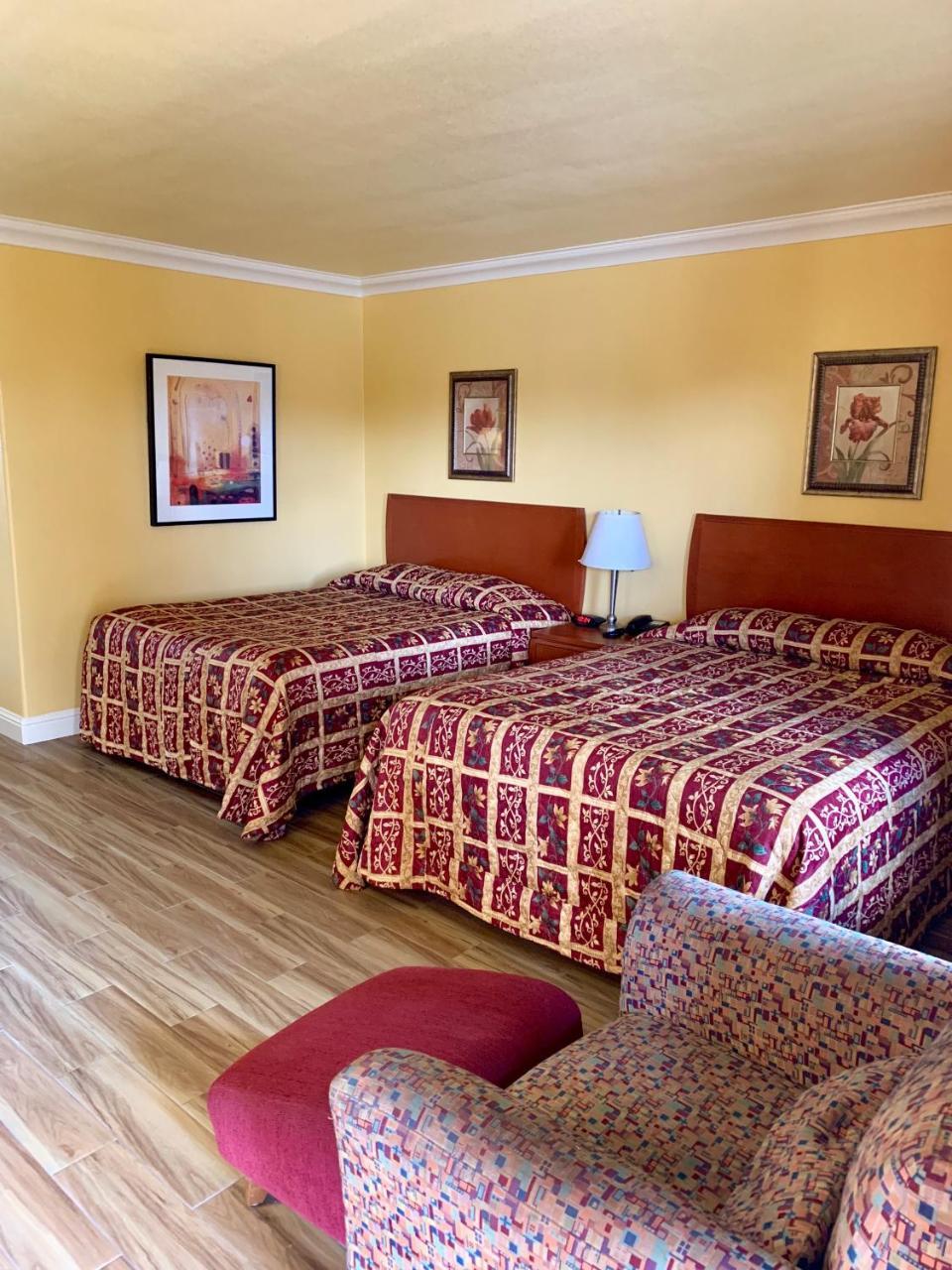 Town & Country Motel Livingston Ngoại thất bức ảnh